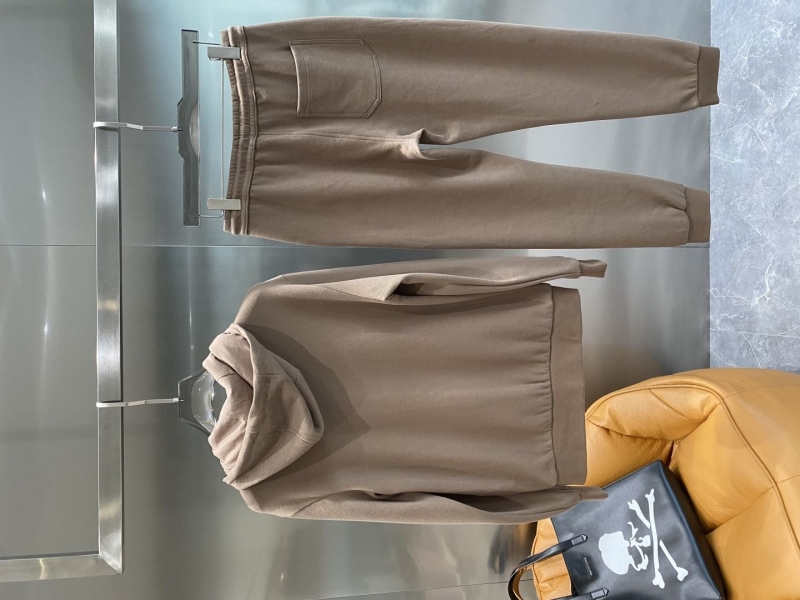 Brunello Cucinelli Suits